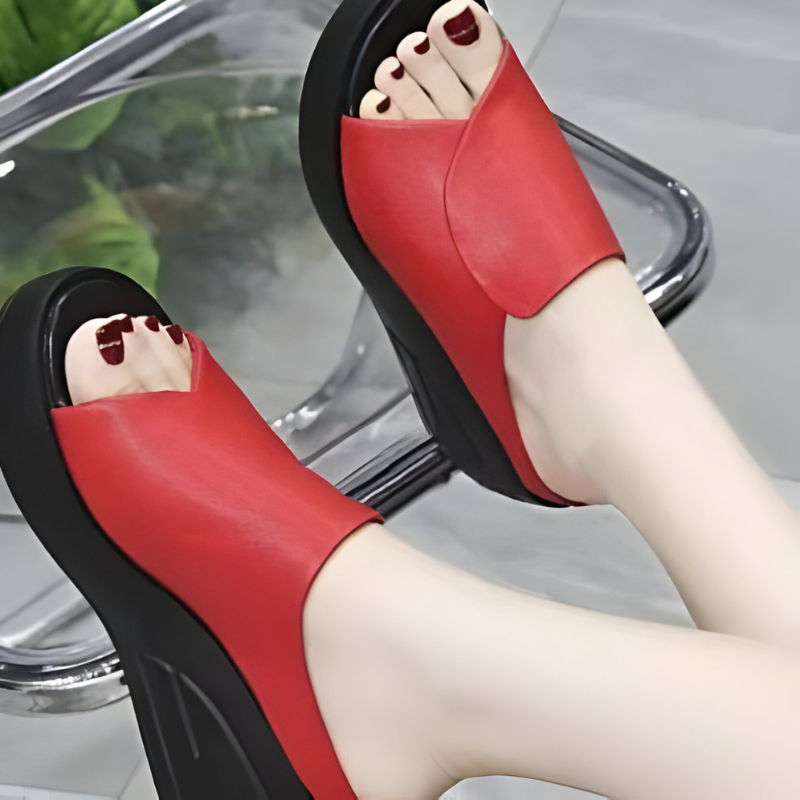 Ebony Comfort Platform Sandals