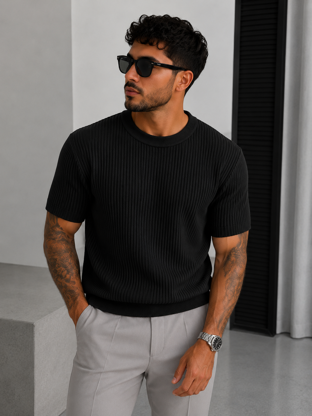 Ribbed Essential T-Shirt