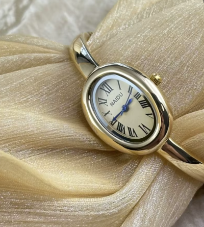 Valentina Oval Bracelet Watch