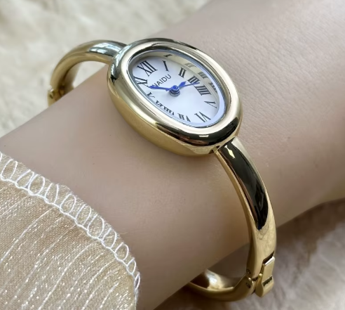 Valentina Oval Bracelet Watch